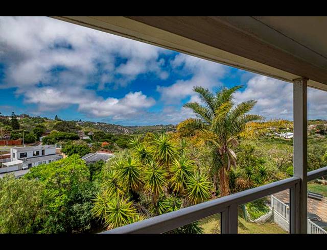 5 BEDROOM HOUSE FOR SALE IN LINKSIDE